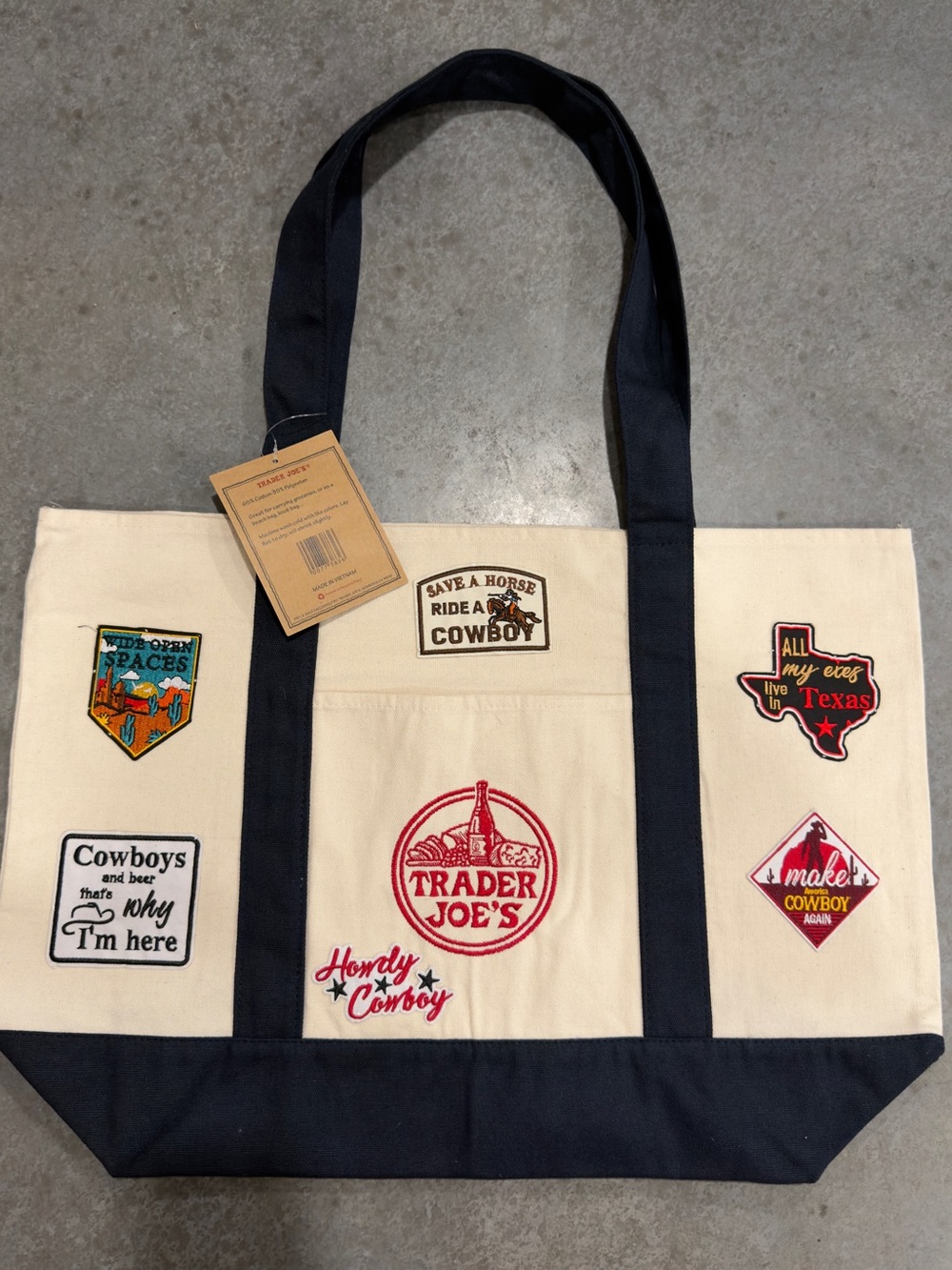 One of a Kind Trader Joe’s Canvas Tote NWT Handmade Western Patch Bag - Picture 5 of 9